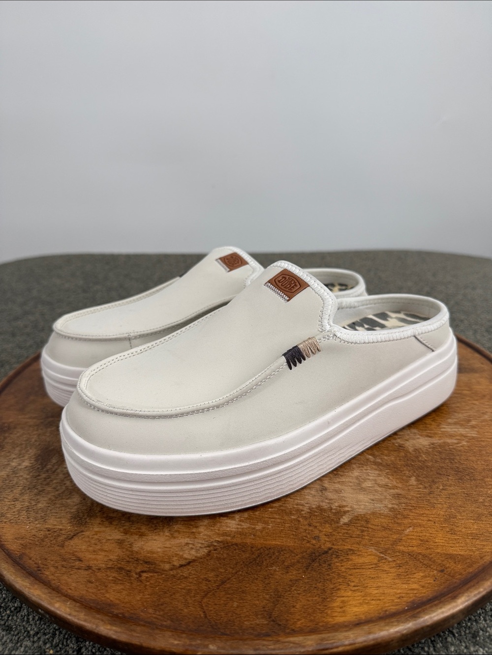 Hey Dude Shoes Wm 8 Austin Lift White Leather Slip On Platform Sneakers